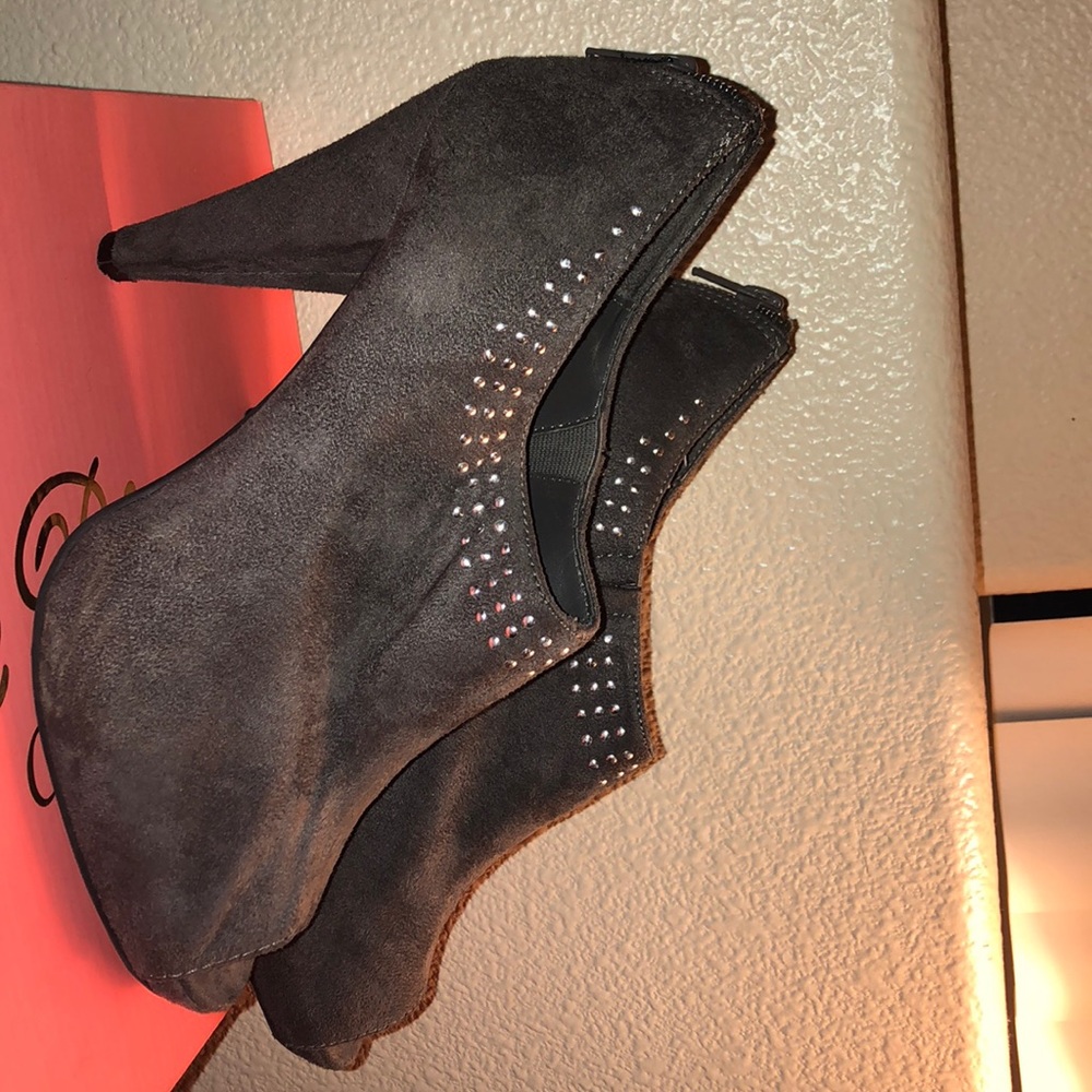 Heel booties!
